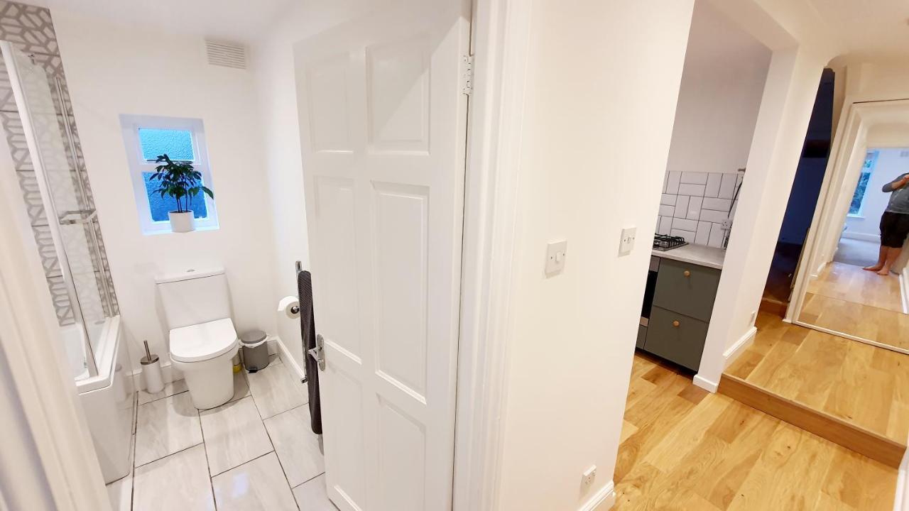 Lovely 2 Bedroom Period Garden Flat. Londra Exterior foto